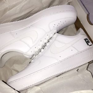 Air Force 1 low